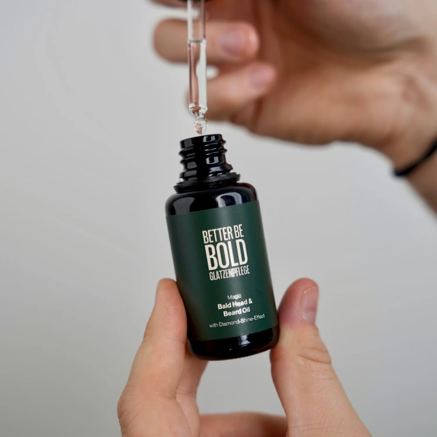 Magic Beard Oil | Signature Scent: bold aquatic fresh - Image 6